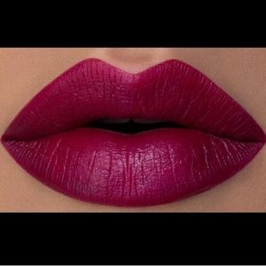 NEW ABH Liquid Lipstick in Sugar Plum